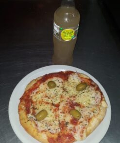 Super promo 1 ( Una pizza individual con agua saborizada o gaseosa de 500 cm)